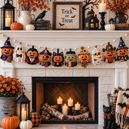 Spooky Stitch Parade Custom Shape Quilted Garland GFTONTD2726