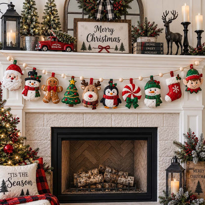 Christmas Character Parade Custom Shape Quilted Garland GFTONTD2763