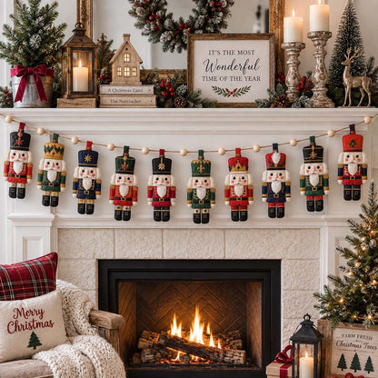 Christmas Character Parade Custom Shape Quilted Garland GFTONTD2769