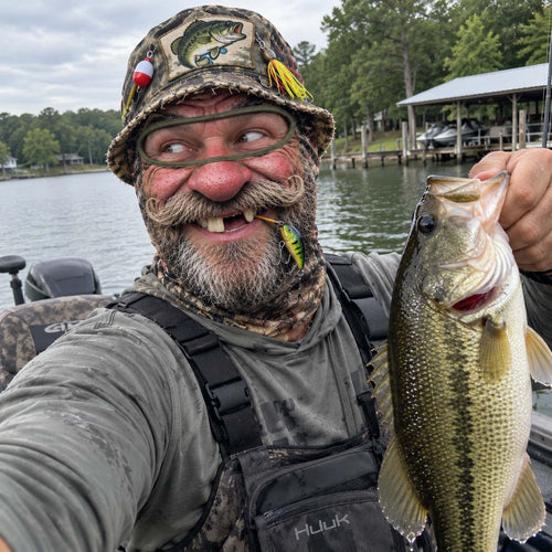 Fish Freak Funny Face Mask GFTONTD3847