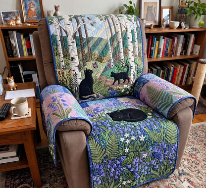 Birchwood Meadow Cats Quilted Sofa Cover GFTONTD4221