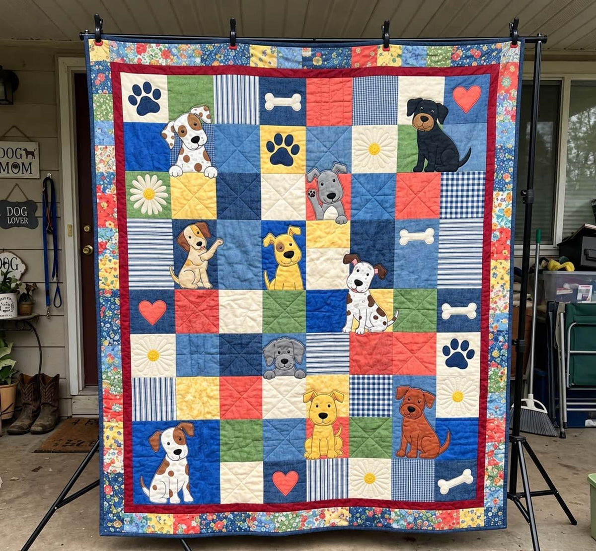 Playful Paws Quilt Quilted Blanket GFTONTD4240