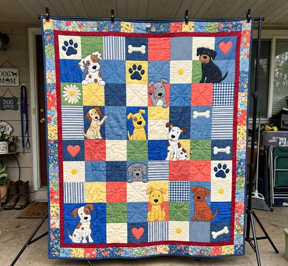 Playful Paws Quilt Quilted Blanket GFTONTD4240