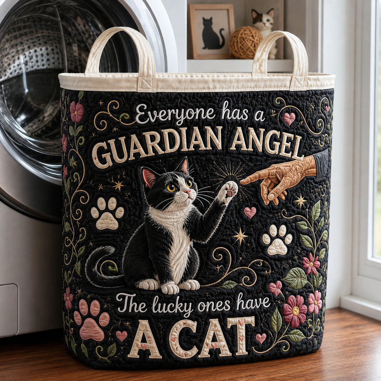 Lucky Cat Quilted Laundry Basket GFTOPND1734