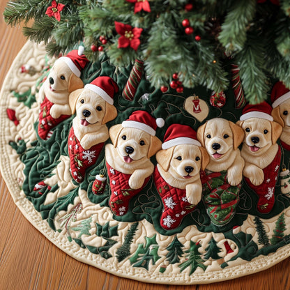 Stocking Surprise Quilted Tree Skirt GFTOQA243