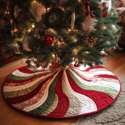 Candy Swirl Quilted Tree Skirt GFTOQA48