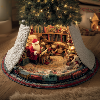 Santa Storytime Quilted Tree Skirt GFTOQA50