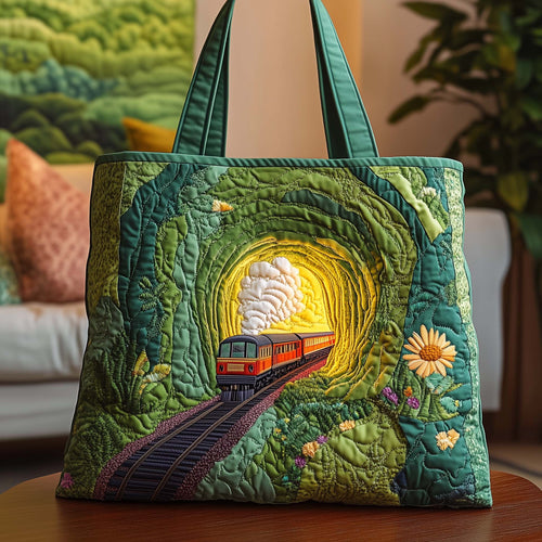 Evergreen Trail Quilted Tote Bag GFTOQA631