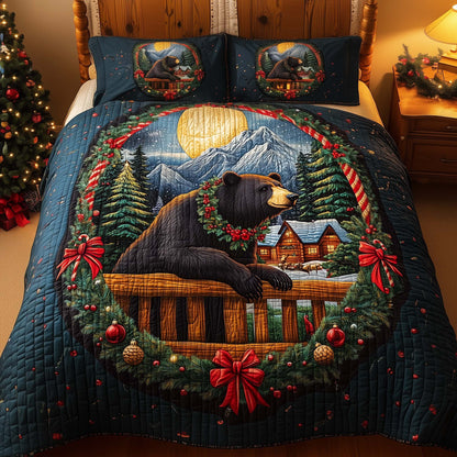 Mountain Bear 3-Piece Quilted Bedding Set GFTOQM1110