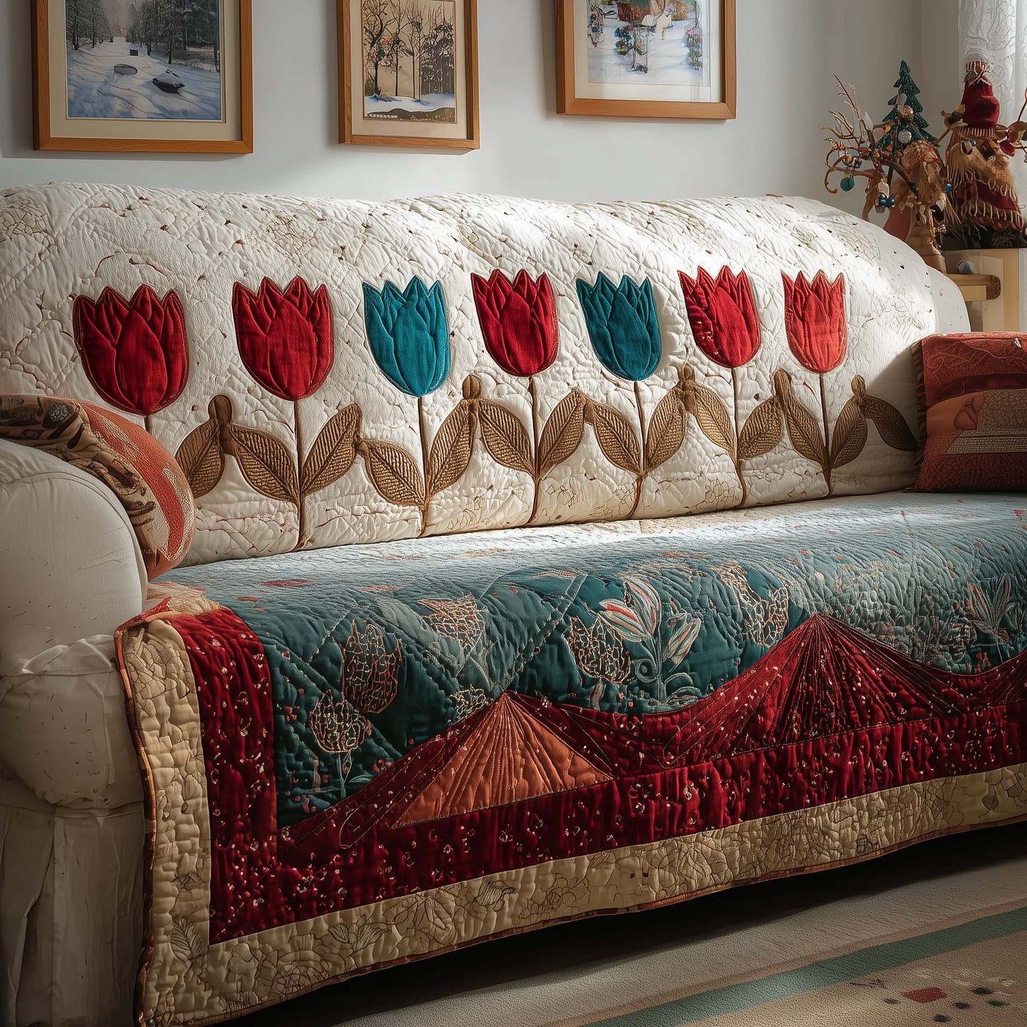Tulip Valley Quilted Sofa Cover GFTOQM1321