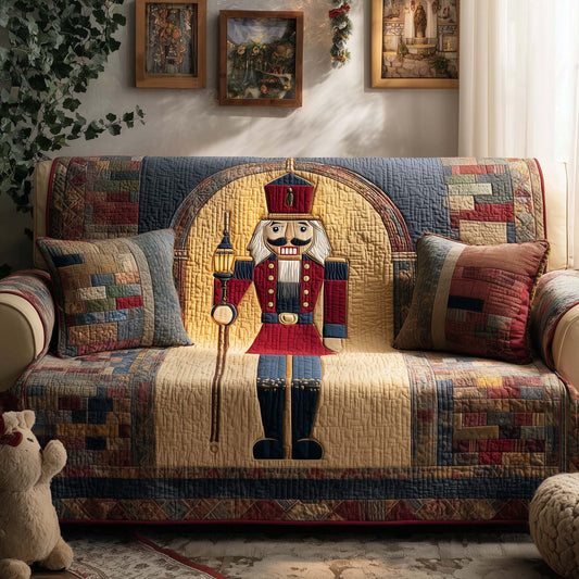 Lantern Nutcracker Quilted Sofa Cover GFTOQM1469