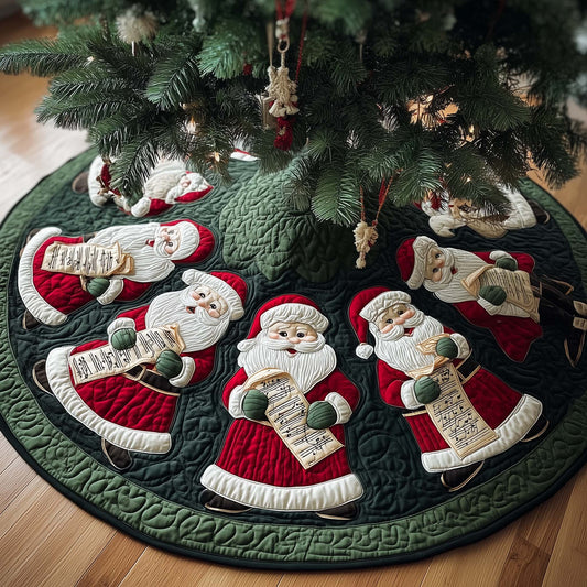 Caroling Santas Quilted Tree Skirt GFTOQM386