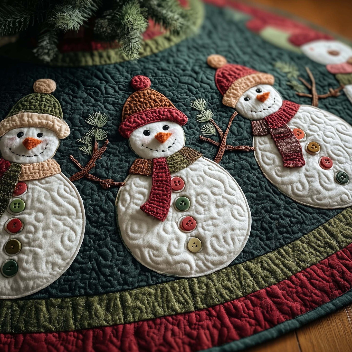 Button Snowmen Quilted Tree Skirt GFTOQM389