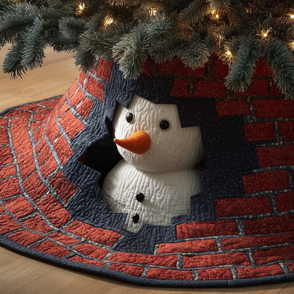 Peeking Snowman Quilted Tree Skirt GFTOQM426