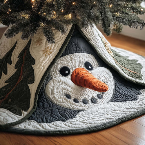 Hidden Snowman Quilted Tree Skirt GFTOQM432