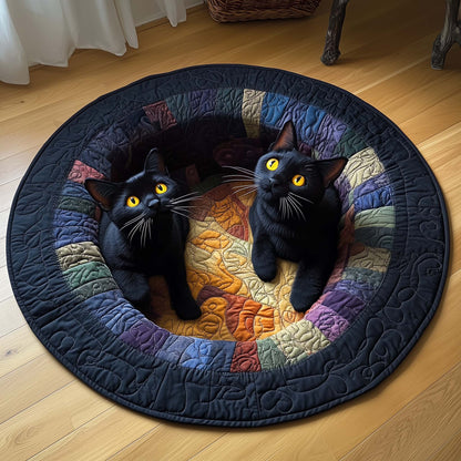 Yellow-eyed Cats Quilted Round Mat GFTOQM501