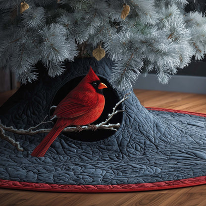 Dark Cardinal Quilted Tree Skirt GFTOQM554