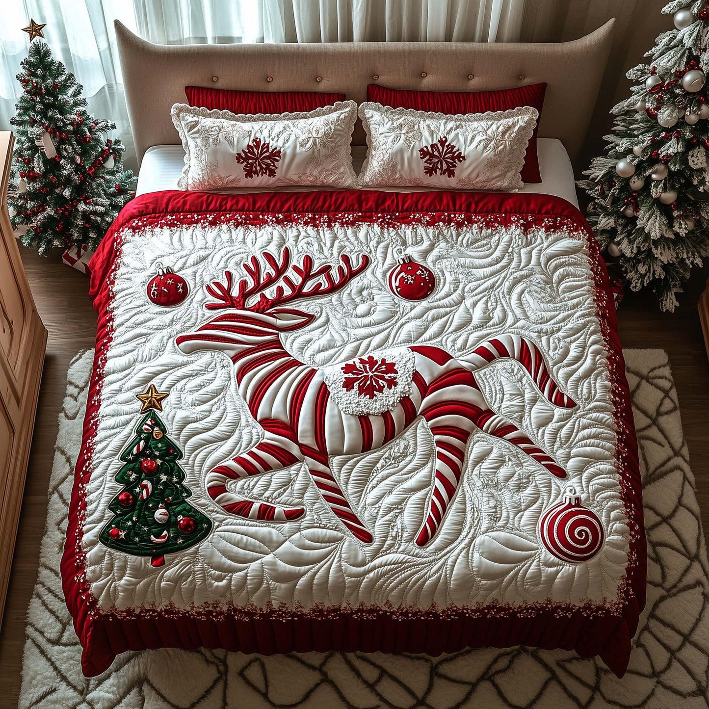 Candy Striped Reindeer 3-Piece Quilted Bedding Set GFTOQM814