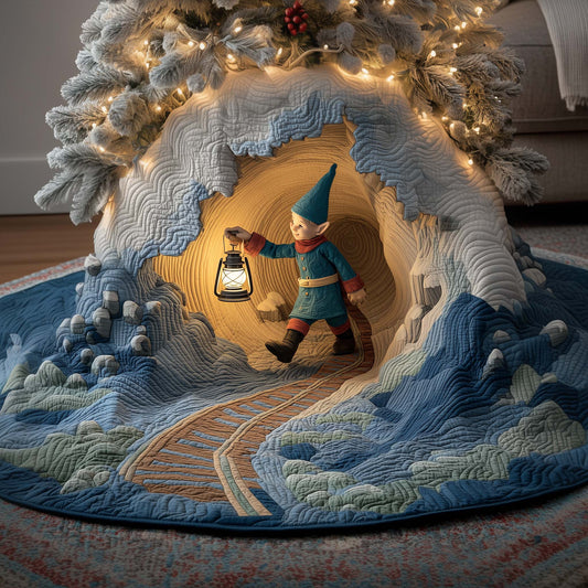 Lantern Elf Quilted Tree Skirt GFTOQM841