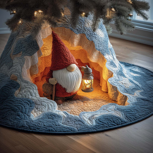 Lantern Gnome Quilted Tree Skirt GFTOQM855