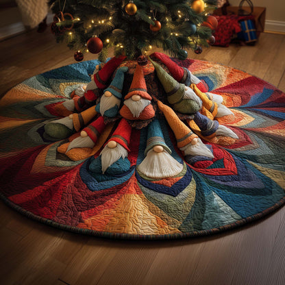 Spiral Gnomes Quilted Tree Skirt GFTOQM861