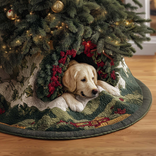 Hiding Golden Quilted Tree Skirt GFTOQM878