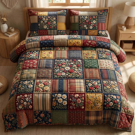 Patchy Bloom 3-Piece Quilted Bedding Set GFTOTG3703