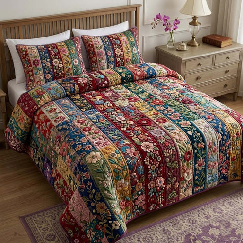 Patchy Bloom 3-Piece Quilted Bedding Set GFTOTG3704