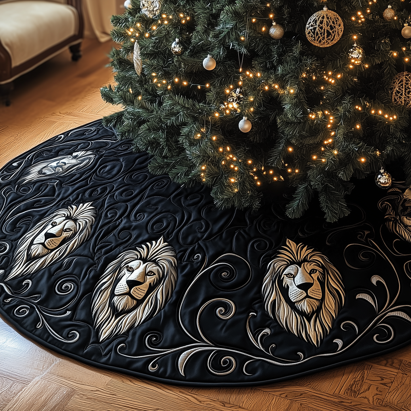 Majestic Lion Quilted Tree Skirt GFTOTP1318