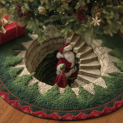 Santa Workshop Quilted Tree Skirt GFTOTP14959