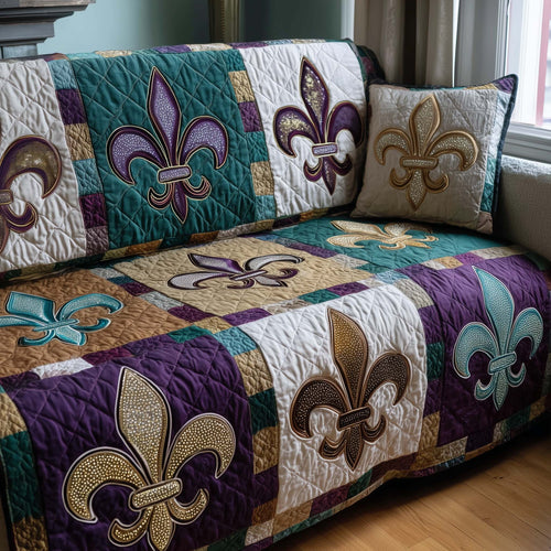 Masquerade Emblem Quilted Sofa Cover GFTOTP15835