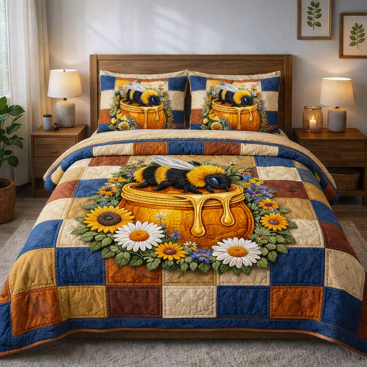 Honey Buzz 3-Piece Quilted Bedding Set GFTOTP17413