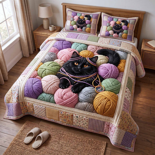 Curious Black Cat 3-Piece Quilted Bedding Set GFTOTP20256