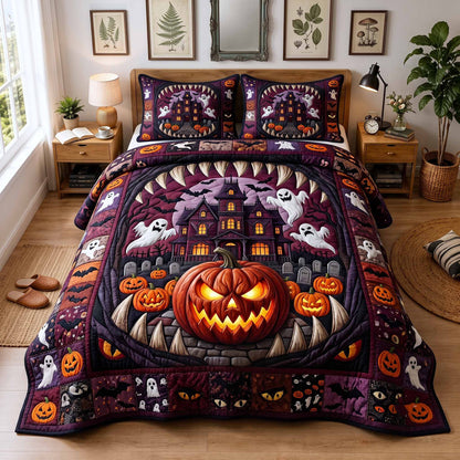 Strange Haunts 3-Piece Quilted Bedding Set GFTOTP20342