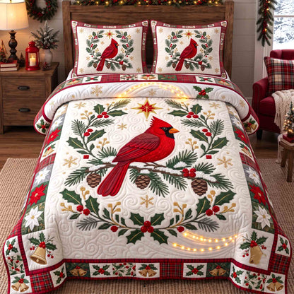 Classic Holiday Cardinal 3-Piece Quilted Bedding Set GFTOTP21772