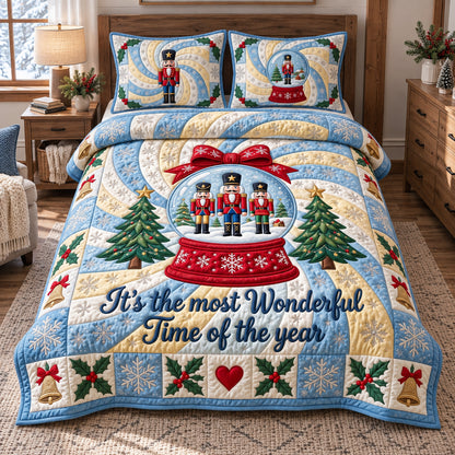 Nutcracker Snow Globe 3-Piece Quilted Bedding Set GFTOTP21927